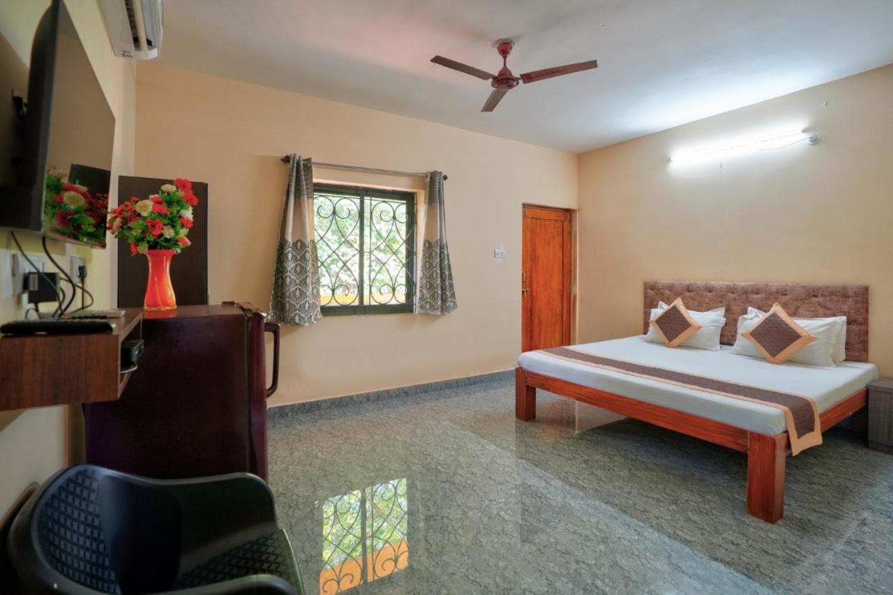 Golden Studio Apartment Goa Calangute Ngoại thất bức ảnh
